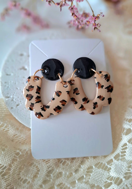 Boucles d’oreilles léopard et noir pailleté