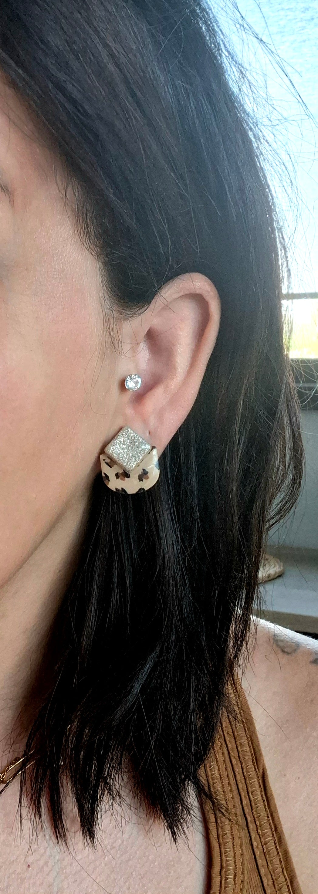 Boucles d’oreilles Lola- léopard et paillettes dorées
